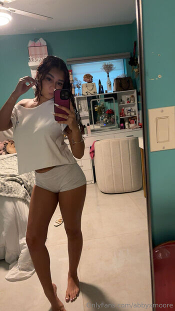 Full leaked Zoehernan private onlyfans photo