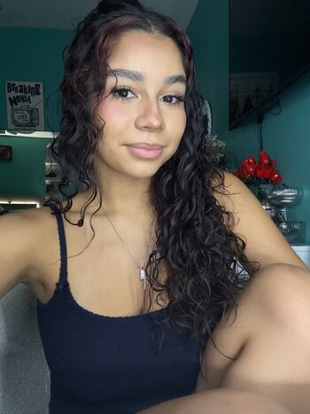 Full leaked Zoehernan private onlyfans photo