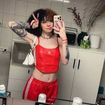 Full leaked Zoelagoblina private onlyfans photo