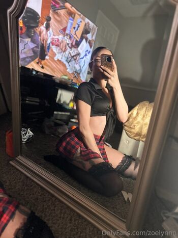 zoelynnn