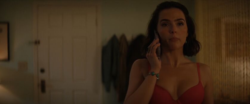 Full leaked Zoey deutch page private onlyfans photo