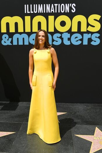 Full leaked Zoey deutch private onlyfans photo