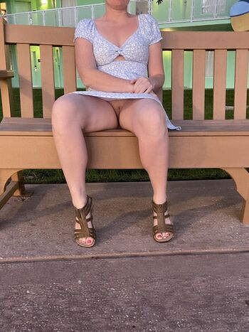 Full leaked Zoey tryingnewthings private onlyfans photo
