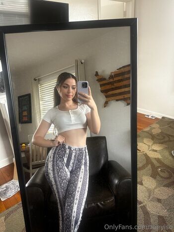 Full leaked Zoeyiso private onlyfans photo