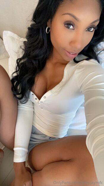Full leaked Zoeyjaymfc private onlyfans photo