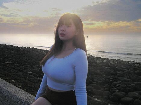 Full leaked Zoeytaiiizoey private onlyfans photo