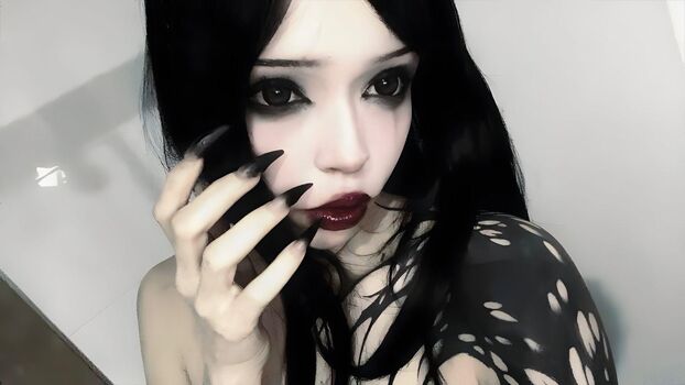 Full leaked Zombieeporcelainex private onlyfans photo