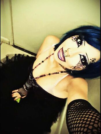 Full leaked Zombiie private onlyfans photo