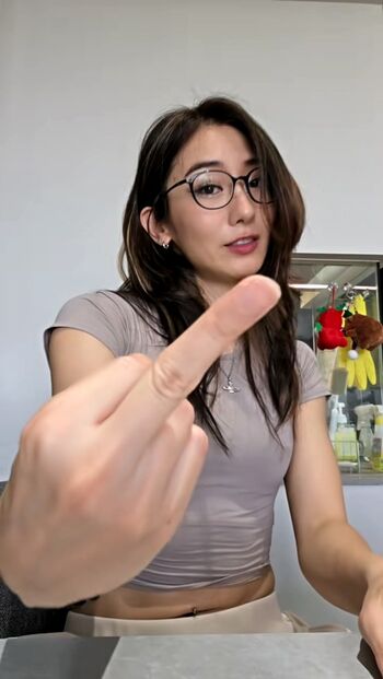 Full leaked Foei/ private onlyfans photo