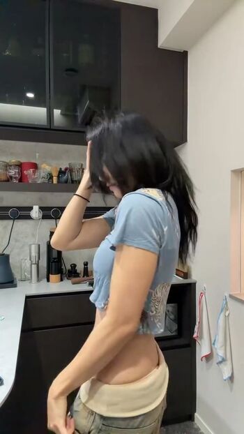 Full leaked Let s post it/ private onlyfans photo