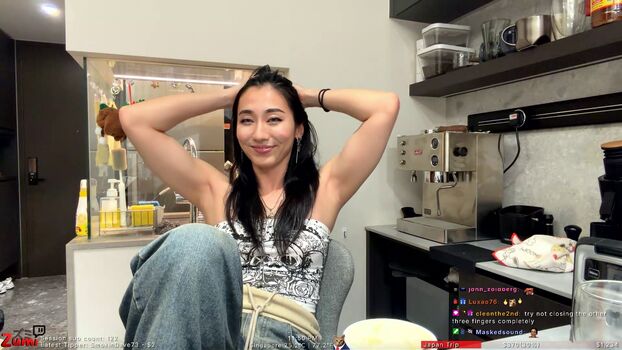 Full leaked Zumi private onlyfans photo