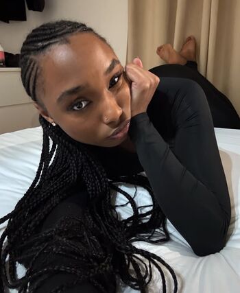 Full leaked Zurigalore private onlyfans photo