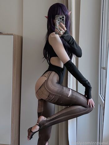 Full leaked Zzzsunvi private onlyfans photo